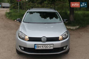 Універсал Volkswagen Golf 2012 в 