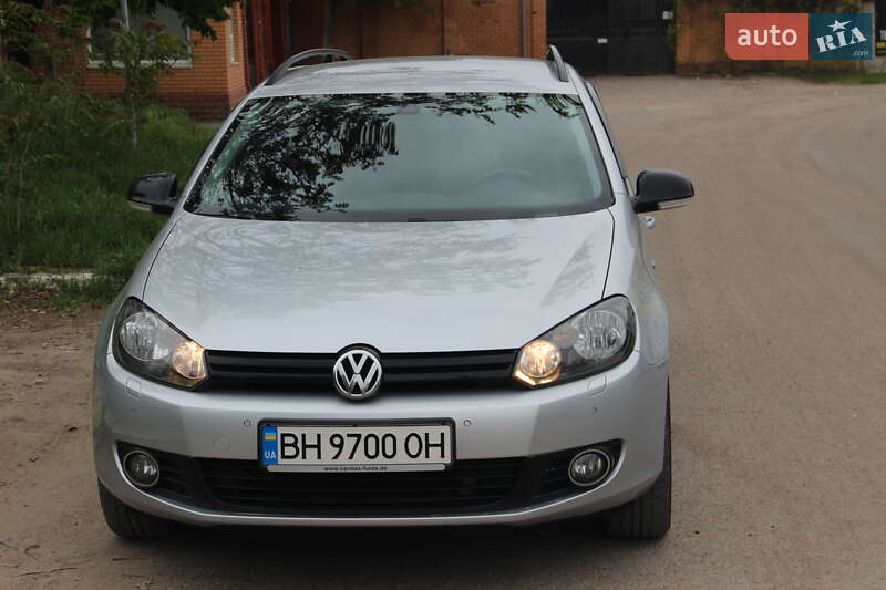 Універсал Volkswagen Golf 2012 в Одесі