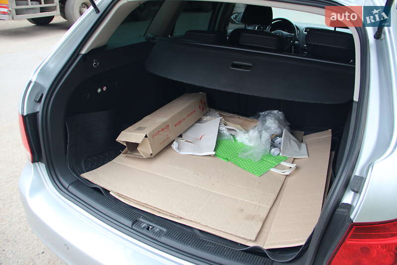 Універсал Volkswagen Golf 2012 в Одесі