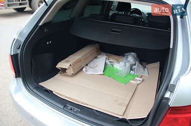 Універсал Volkswagen Golf 2012 в 