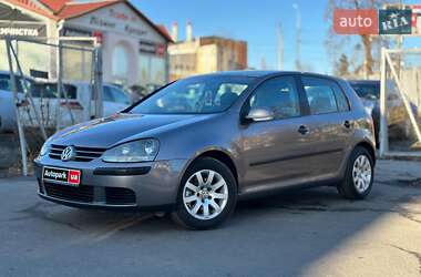 Хэтчбек Volkswagen Golf 2004 в Виннице