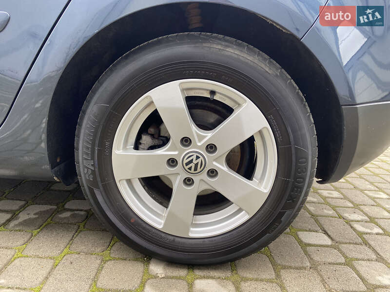 Хетчбек Volkswagen Golf 2007 в Самборі