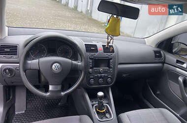 Хэтчбек Volkswagen Golf 2007 в Самборе