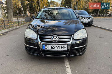 Универсал Volkswagen Golf 2009 в Полтаве