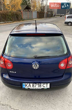 Хэтчбек Volkswagen Golf 2007 в Киеве