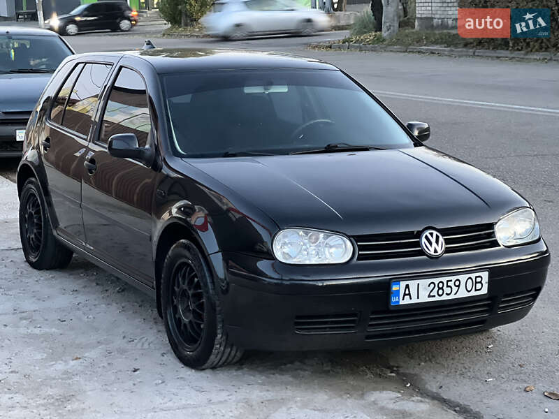 Хэтчбек Volkswagen Golf 1999 в Кропивницком