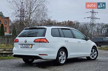 Универсал Volkswagen Golf 2018 в Шепетовке