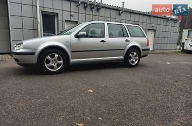 Универсал Volkswagen Golf 2002 в Львове