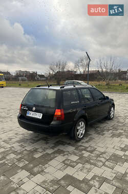 Универсал Volkswagen Golf 2000 в Ровно