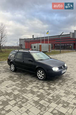 Универсал Volkswagen Golf 2000 в Ровно