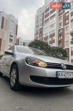 Хетчбек Volkswagen Golf 2009 в Києві