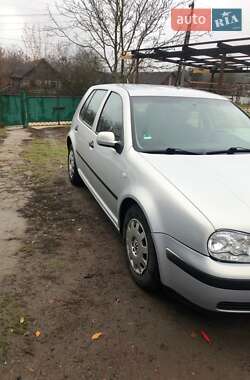 Хэтчбек Volkswagen Golf 1999 в Изяславе