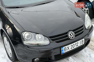 Хэтчбек Volkswagen Golf 2006 в Виннице