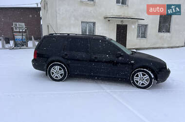 Универсал Volkswagen Golf 2002 в Борщеве