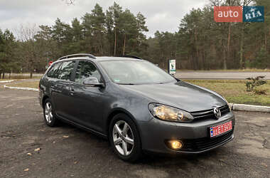 Универсал Volkswagen Golf 2013 в Луцке