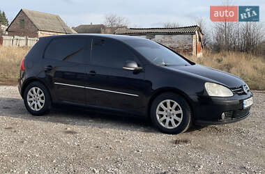 Хэтчбек Volkswagen Golf 2005 в Харькове