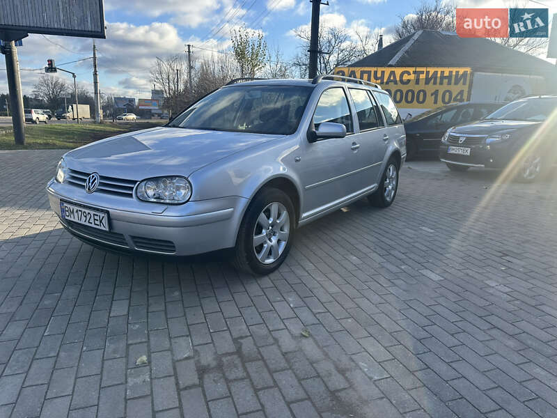 Універсал Volkswagen Golf 2005 в Сумах