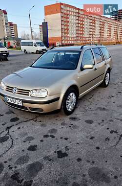 Универсал Volkswagen Golf 2003 в Запорожье