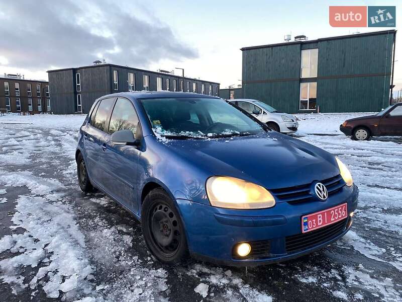 Хэтчбек Volkswagen Golf 2007 в Чернигове