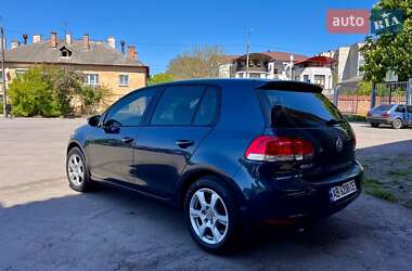 Хэтчбек Volkswagen Golf 2011 в Виннице