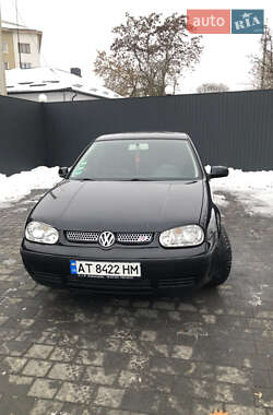 Хэтчбек Volkswagen Golf 2001 в Ивано-Франковске