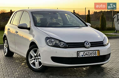 Хэтчбек Volkswagen Golf 2009 в Луцке