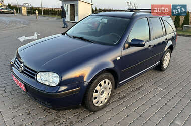 Универсал Volkswagen Golf 2001 в Городке