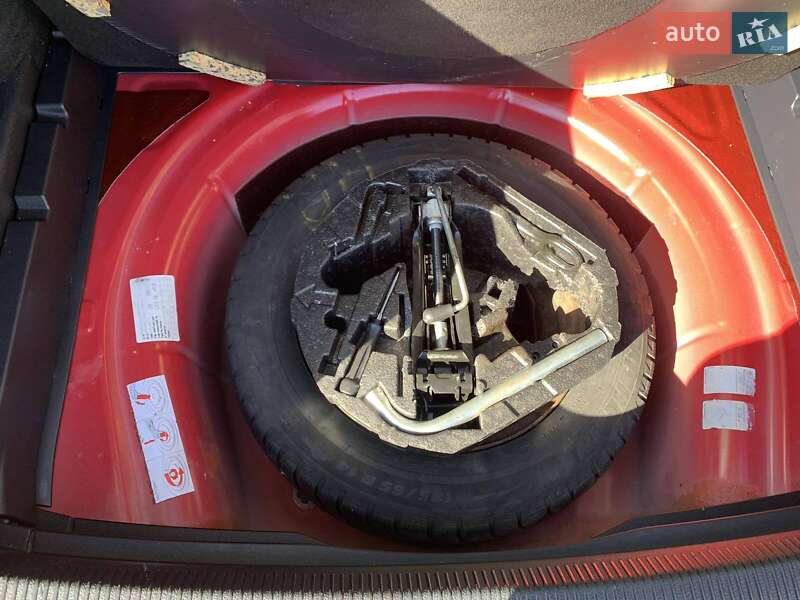 Універсал Volkswagen Golf 2010 в Батурині