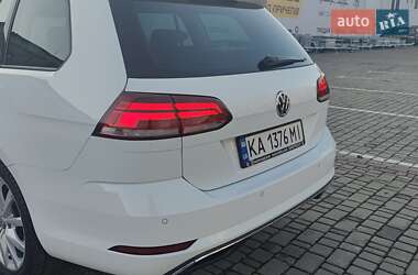 Универсал Volkswagen Golf 2018 в Луцке