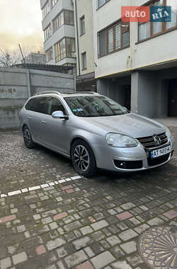 Универсал Volkswagen Golf 2009 в Ивано-Франковске