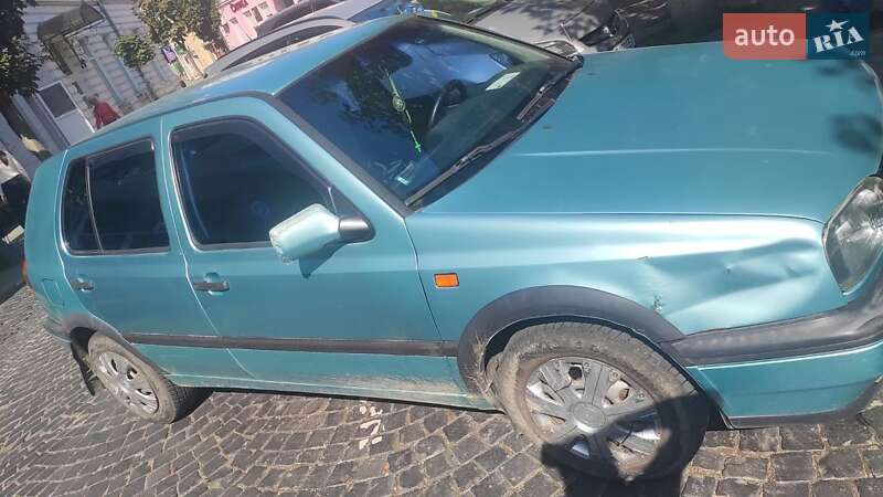 Хэтчбек Volkswagen Golf 1993 в Коломые