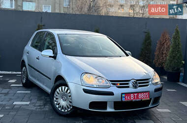 Хэтчбек Volkswagen Golf 2005 в Дрогобыче