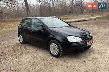 Хэтчбек Volkswagen Golf 2005 в Полтаве