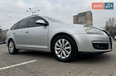 Універсал Volkswagen Golf 2008 в Одесі