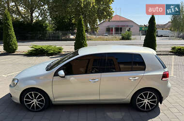 Хэтчбек Volkswagen Golf 2009 в Берегово