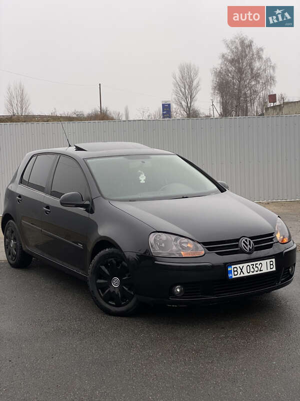 Хэтчбек Volkswagen Golf 2007 в Любаре