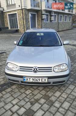 Хэтчбек Volkswagen Golf 2000 в Яремче