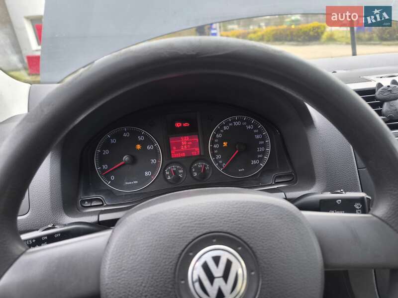 Хетчбек Volkswagen Golf 2003 в Тернополі