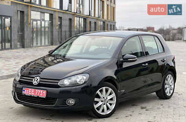 Хэтчбек Volkswagen Golf 2009 в Луцке