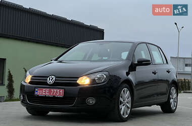 Хэтчбек Volkswagen Golf 2009 в Луцке