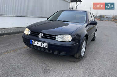 Хетчбек Volkswagen Golf 1998 в Хусті