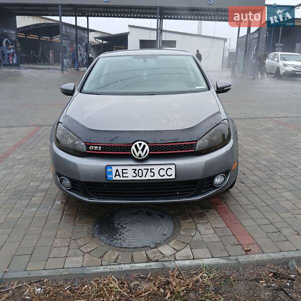 Хетчбек Volkswagen Golf 2012 в Ватутіному