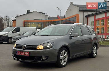 Універсал Volkswagen Golf 2011 в Вінниці