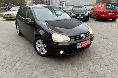 Хэтчбек Volkswagen Golf 2007 в Луцке