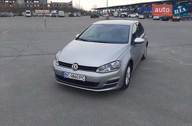 Хетчбек Volkswagen Golf 2014 в Львові