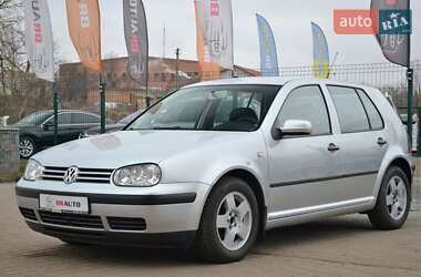 Хэтчбек Volkswagen Golf 2001 в Бердичеве