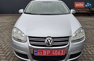 Универсал Volkswagen Golf 2008 в Ровно