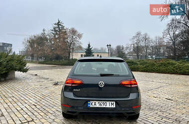 Хетчбек Volkswagen Golf 2019 в Києві