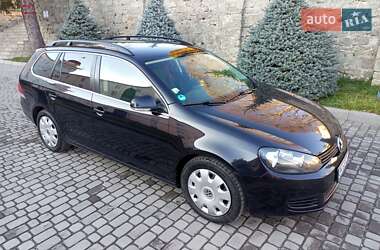 Универсал Volkswagen Golf 2009 в Кременце