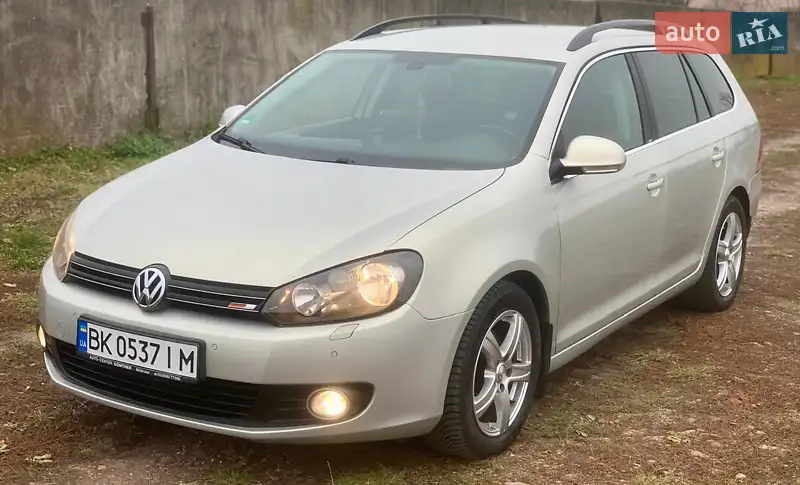 Универсал Volkswagen Golf 2009 в 
